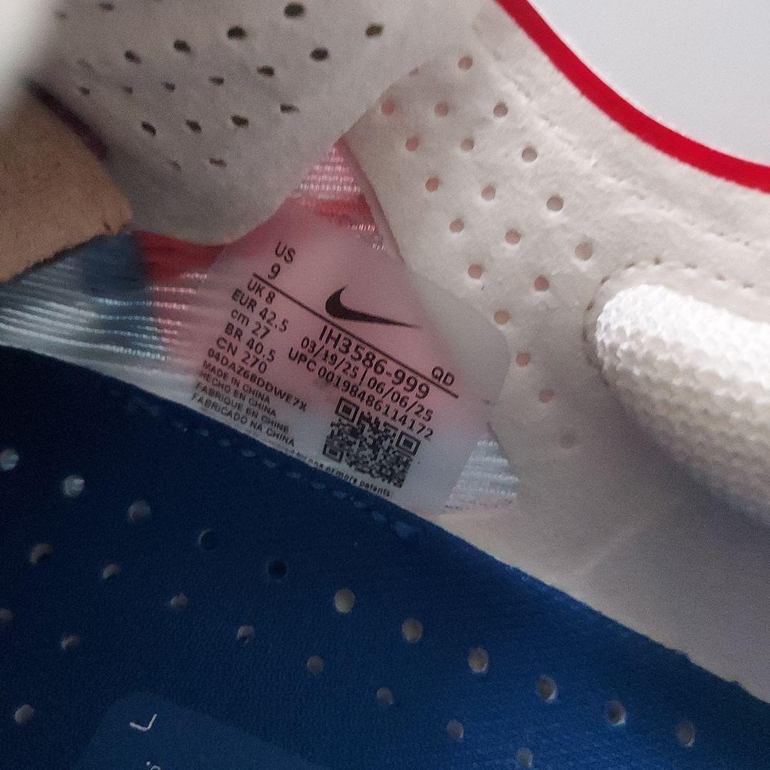 【美品】 ヴェイパーフライ4 プレミアム 27cm