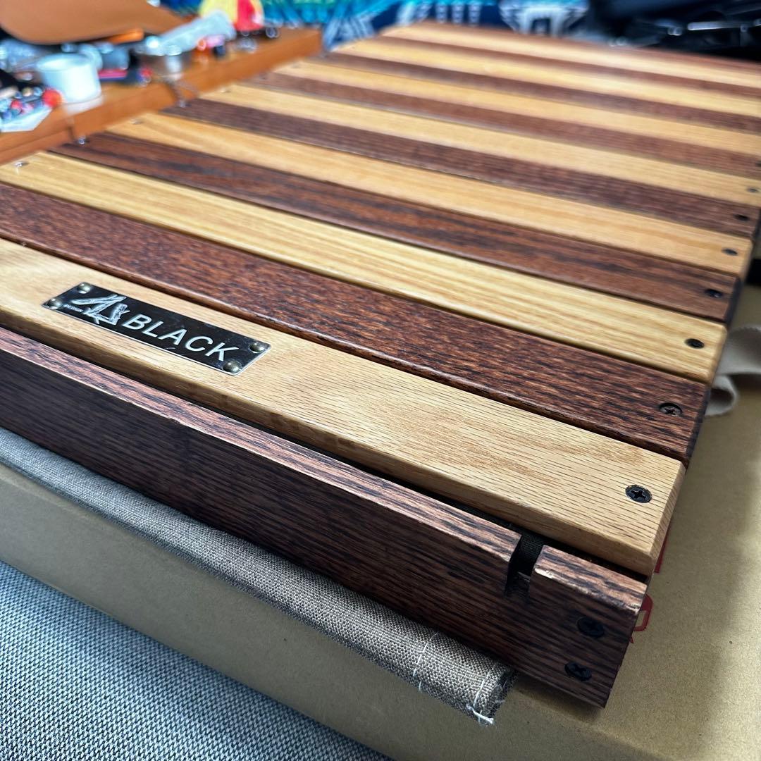 ブラックデザイン　ハレテーブル