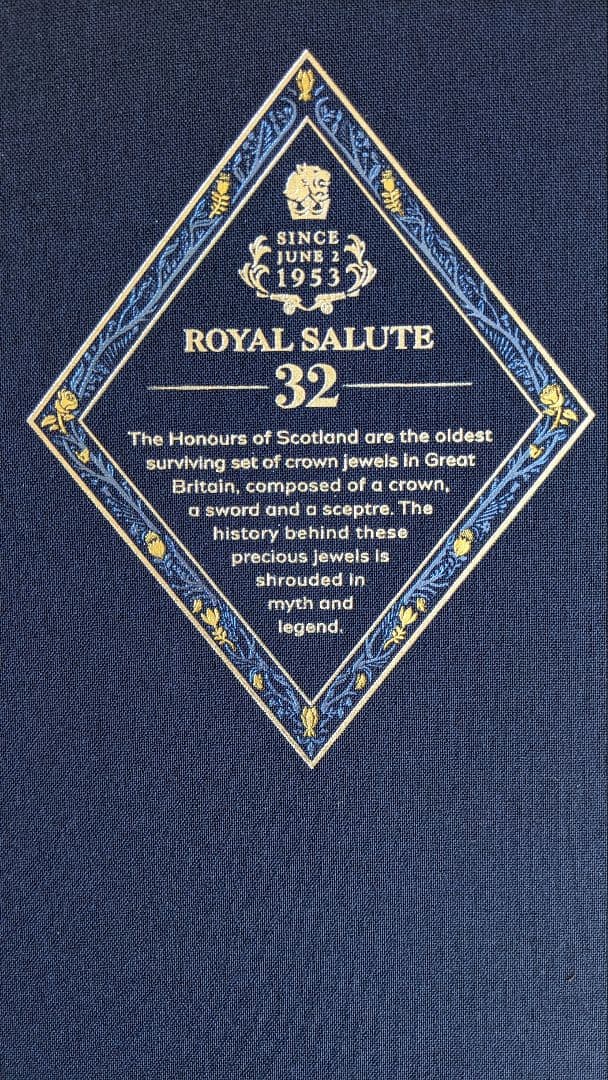 ✨ウイスキー ロイヤルサルート 32年　熟成のスコッチウイスキー　新品✨