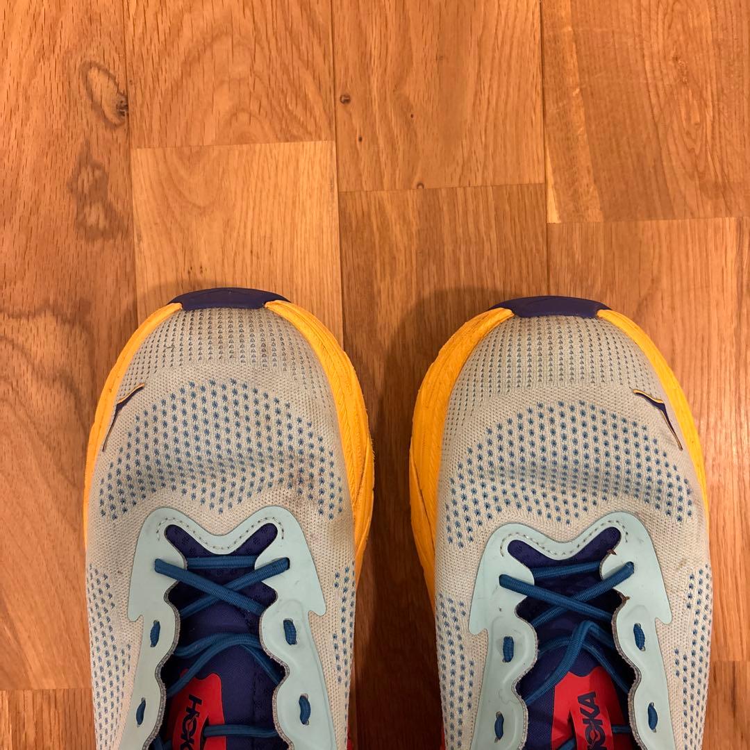 スパイク・シューズ HOKA ARAHI7 28cm