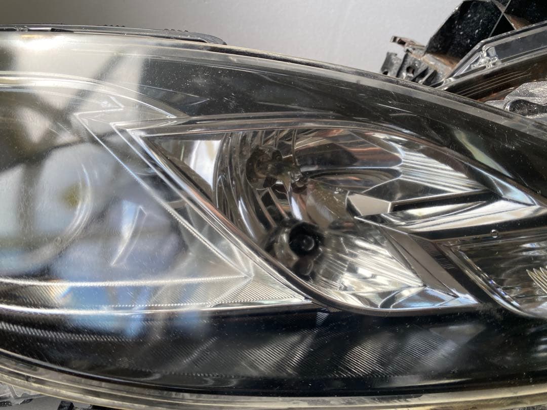 マツダ アテンザ GH系 前期 純正 HID ヘッドライト 左右セット