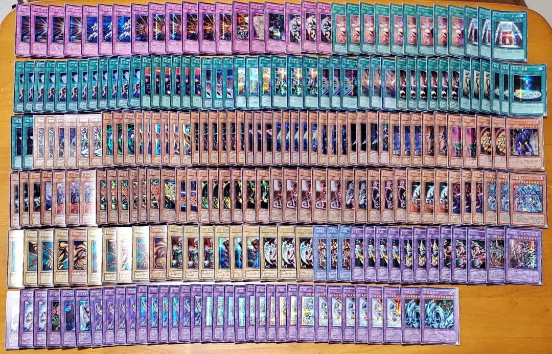 遊戯王　絶版シークレットレア　まとめ売り　233枚セット　全日本語版　廃盤品選別