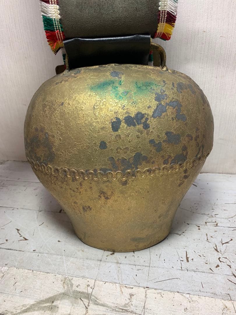 レトロ カウベル　大きなサイズ　牛鈴　ディスプレイ　置物