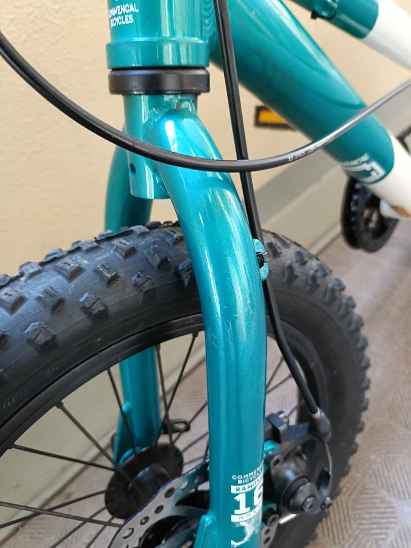 コメンサル RAMONES 16