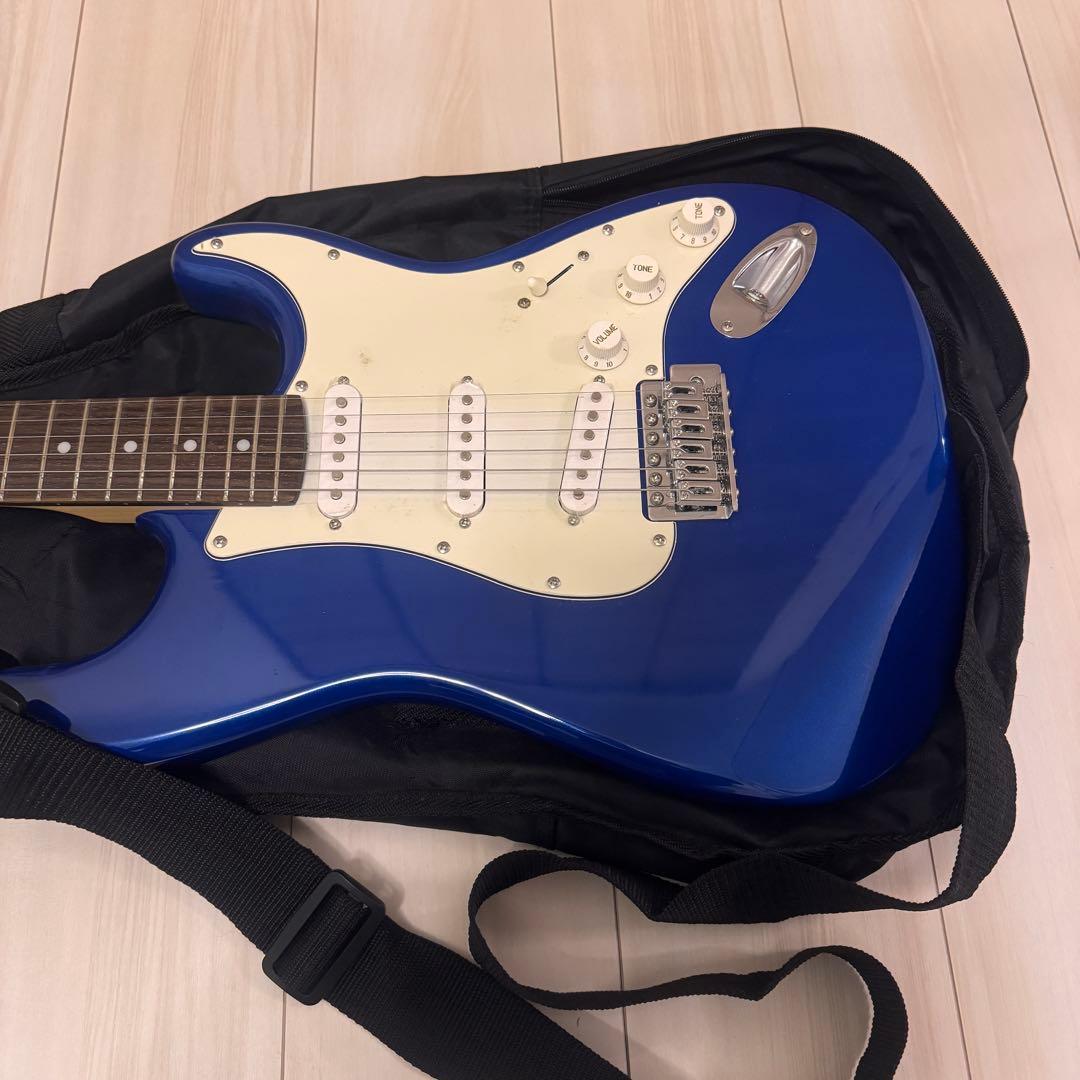 青 ストラトキャスタータイプ エレキギター