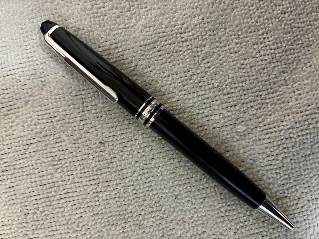 イ*ー様 ◾️プラチナ◾️モンブランP164 ボールペン◾️マイスターシュテュッ