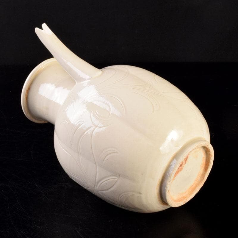 中国　徳化窯白磁　刻花文　水注瓶　C　6903