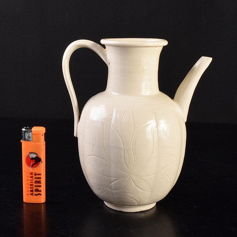 中国　徳化窯白磁　刻花文　水注瓶　C　6903