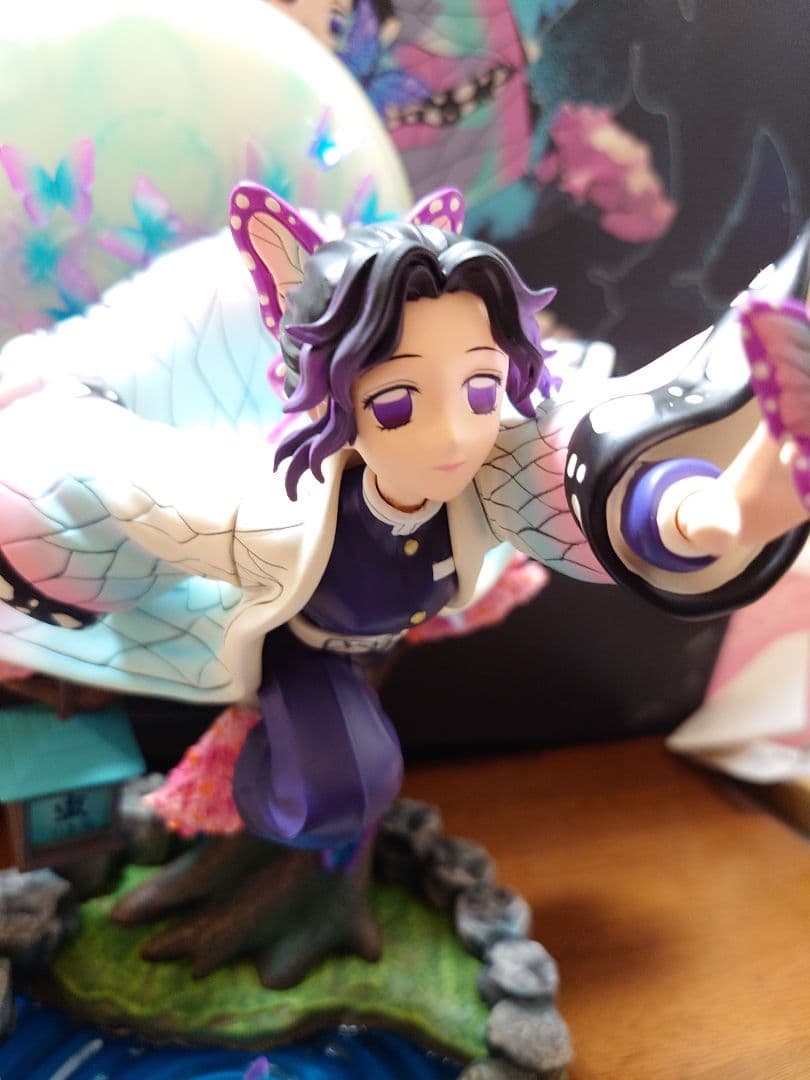 鬼滅の刃 蟲柱・胡蝶しのぶ ガレージキット スタチュー