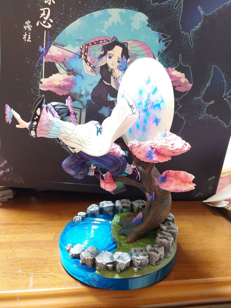 鬼滅の刃 蟲柱・胡蝶しのぶ ガレージキット スタチュー