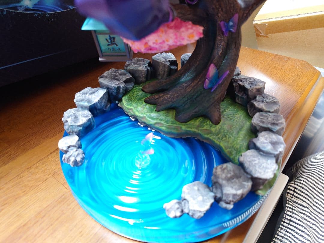 鬼滅の刃 蟲柱・胡蝶しのぶ ガレージキット スタチュー