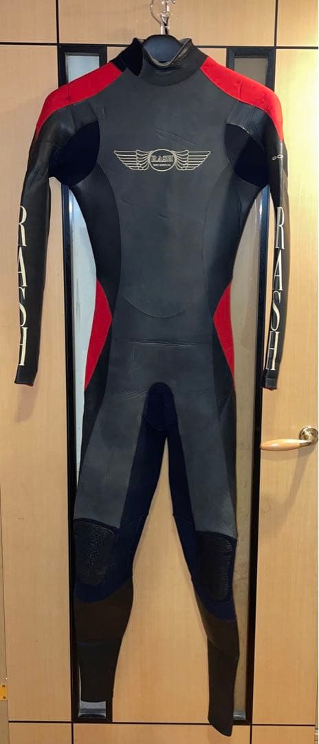 RASH wetsuits フルスーツ ブラック/レッド