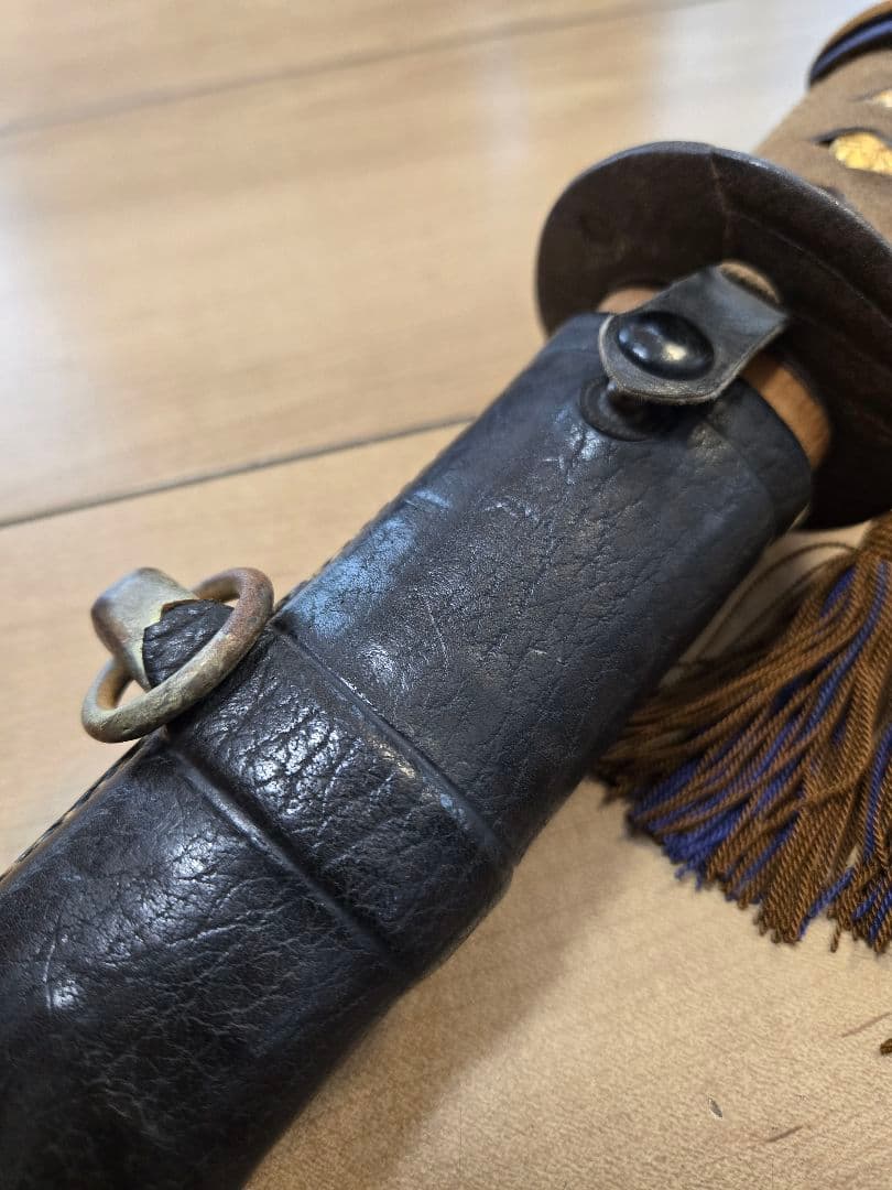 実物　最終値下げ　陸軍将校用軍刀拵えのみ　野戦用　刀身/つなぎ無し