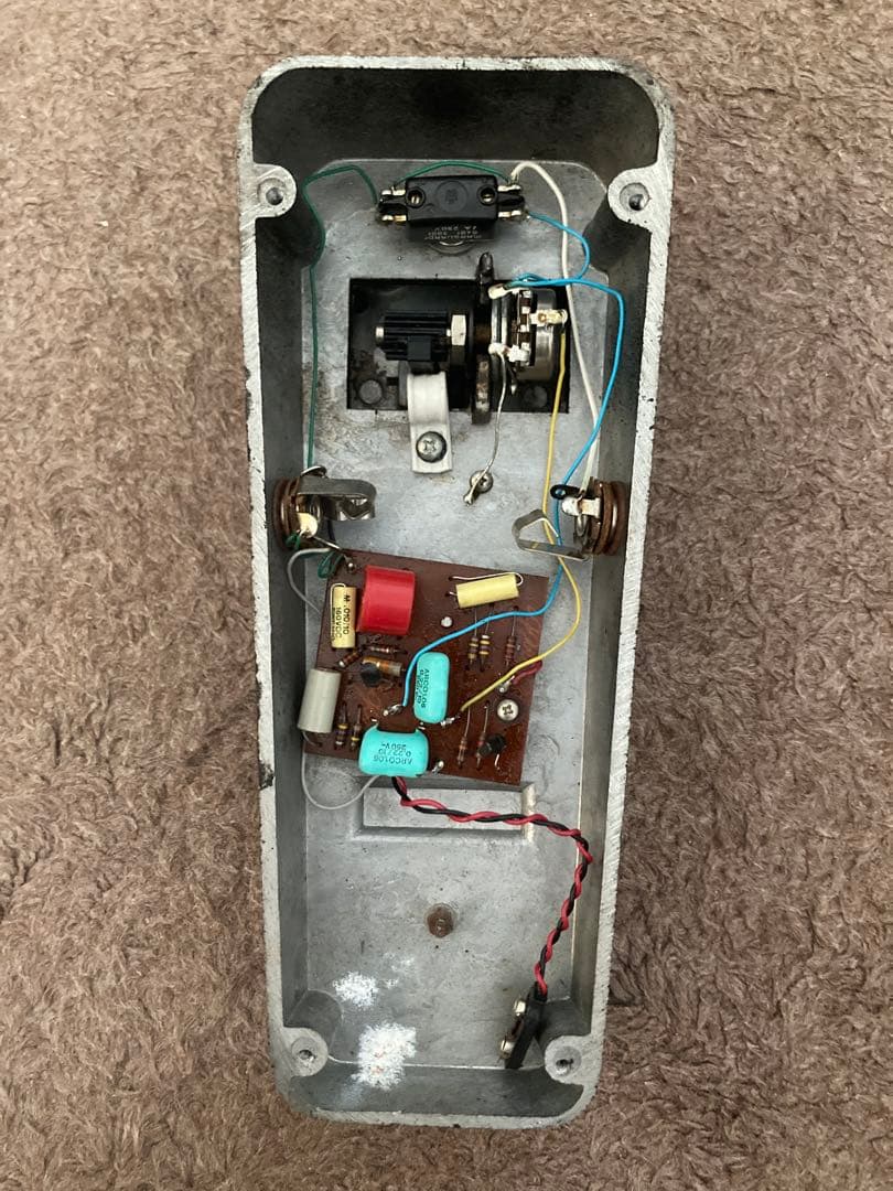 JEN cry baby ワウペダル　イタリア製 イタリア製　赤FASEL