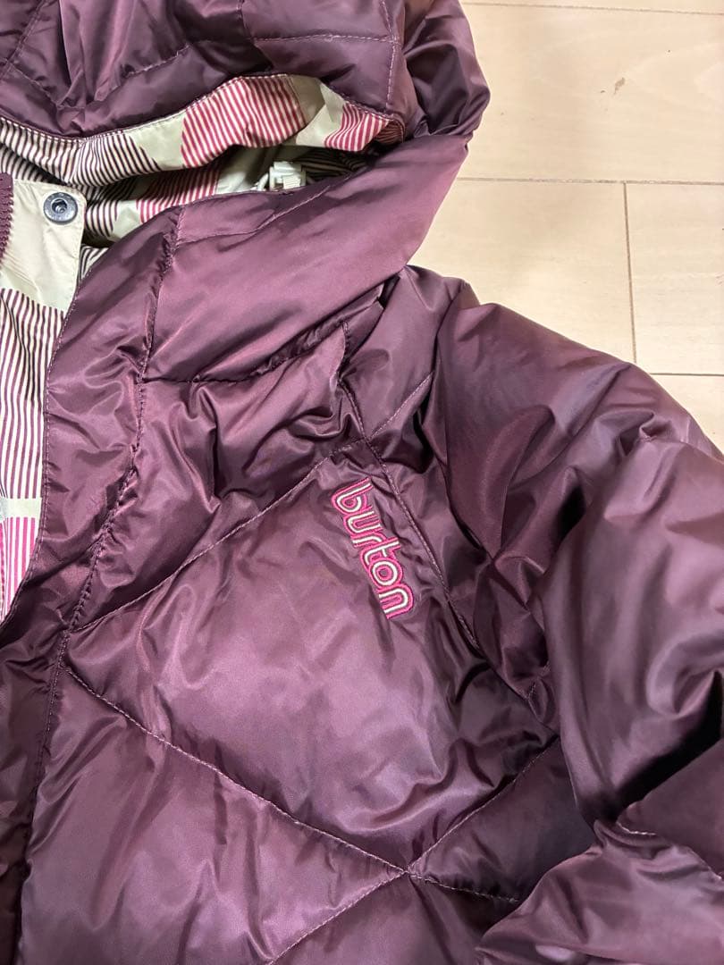 Burton パープル ダウンジャケット