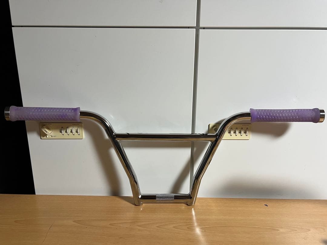 BMXバー ECLAT Lewis Millsシグネチャーモデルの4ピース