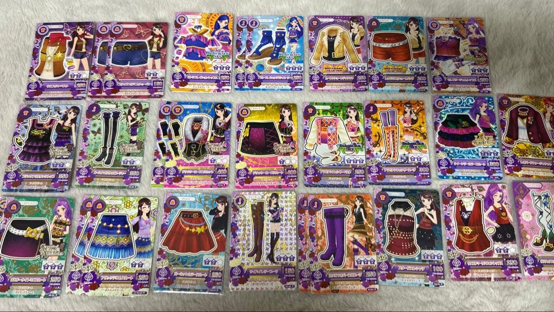 【金曜日まで限定値下げ早い者勝ち‼️】アイカツカード　初期　まとめ売り⭐︎