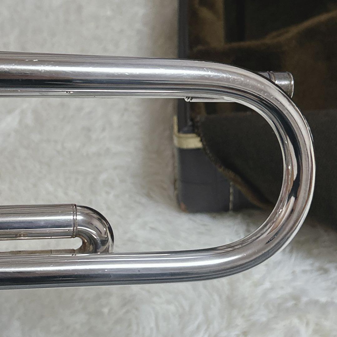 Bach バック TR-300 トランペット B♭ マウスピース付き　ケース