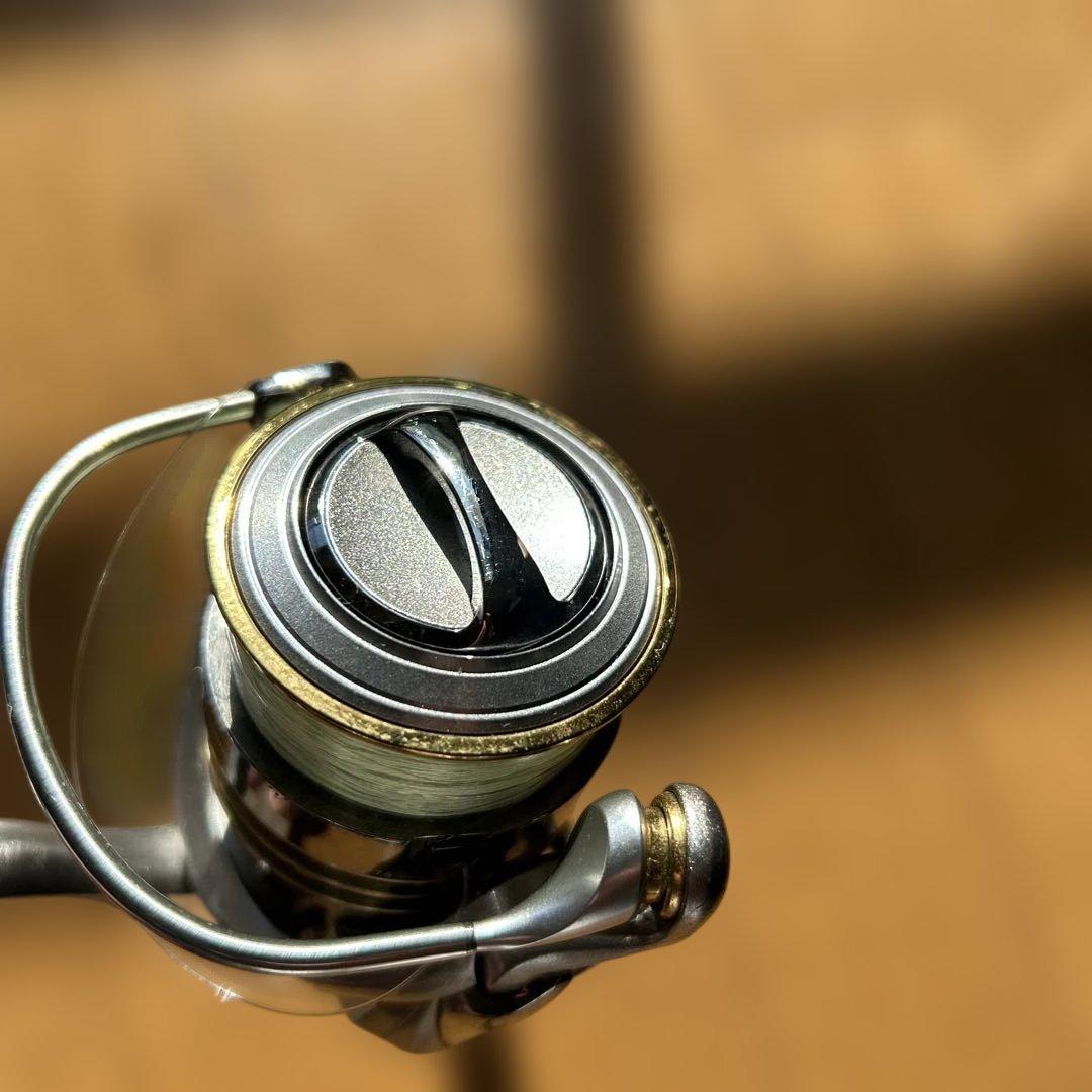 DAIWA 12ルビアス2510PE-H スピニングリール