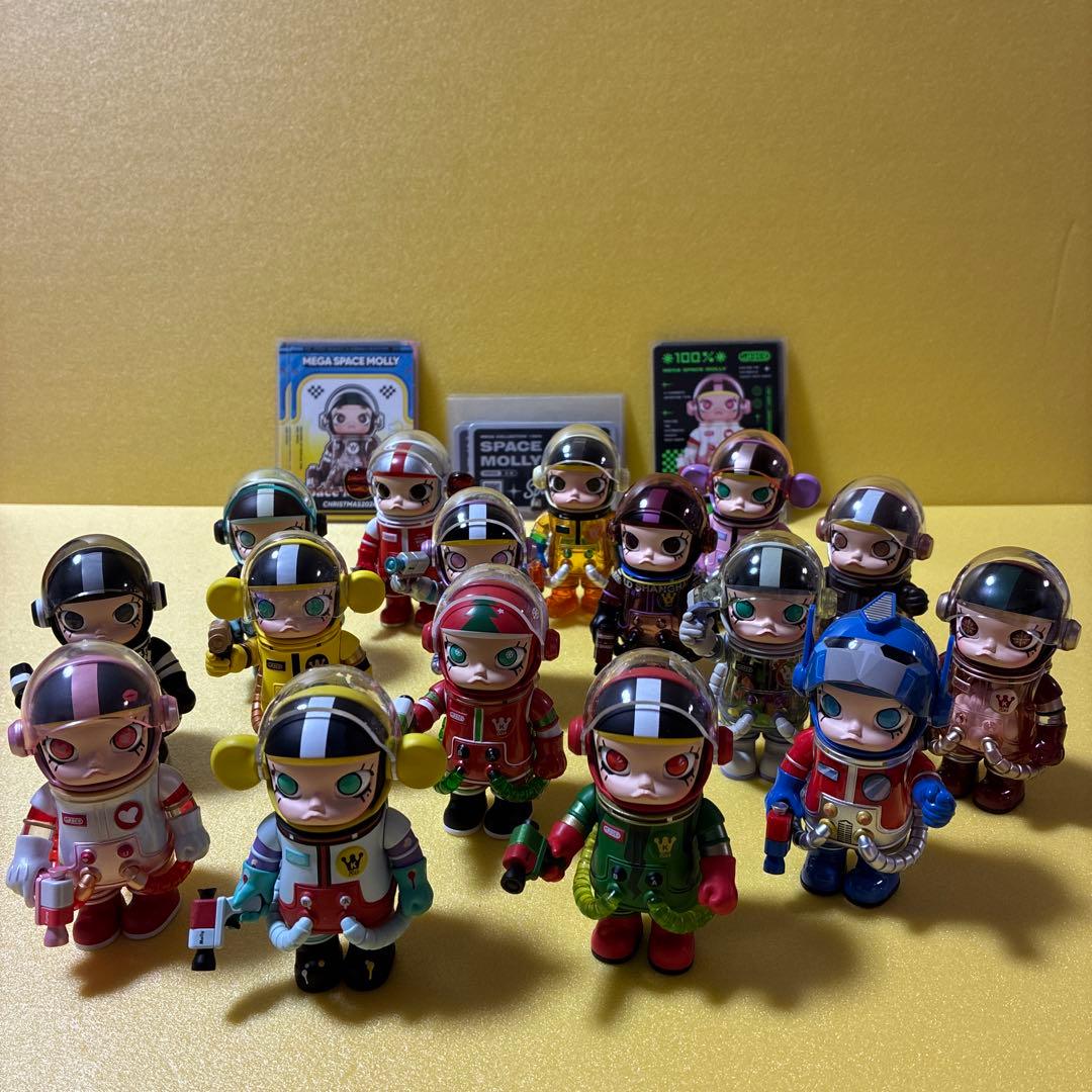 MEGA SPACE MOLLY 100% 16体まとめ売り
