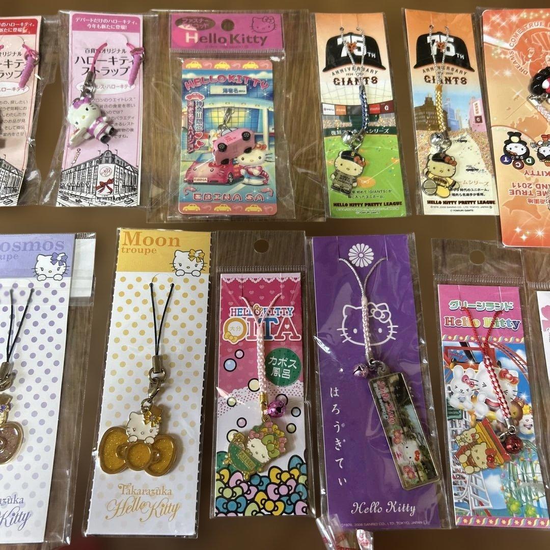 キティ根付けストラップ　❸