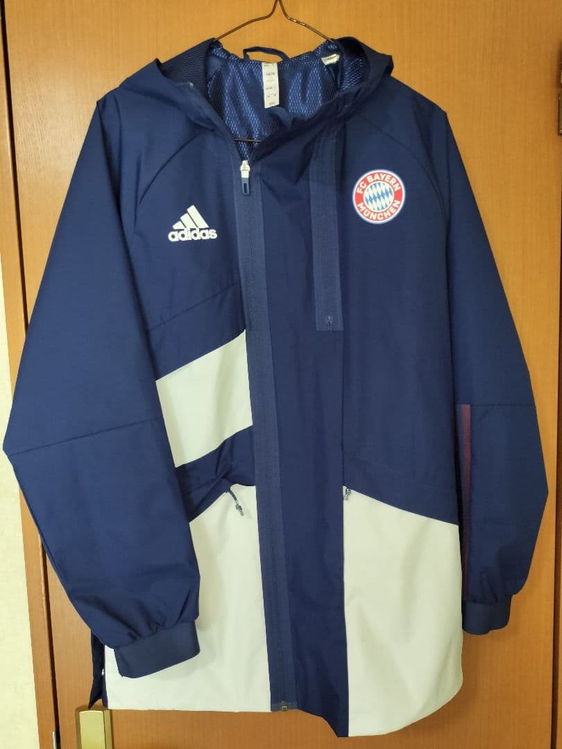 バイエルン・ミュンヘン 21/22 TRAVEL ドリルジャケット Sサイズ
