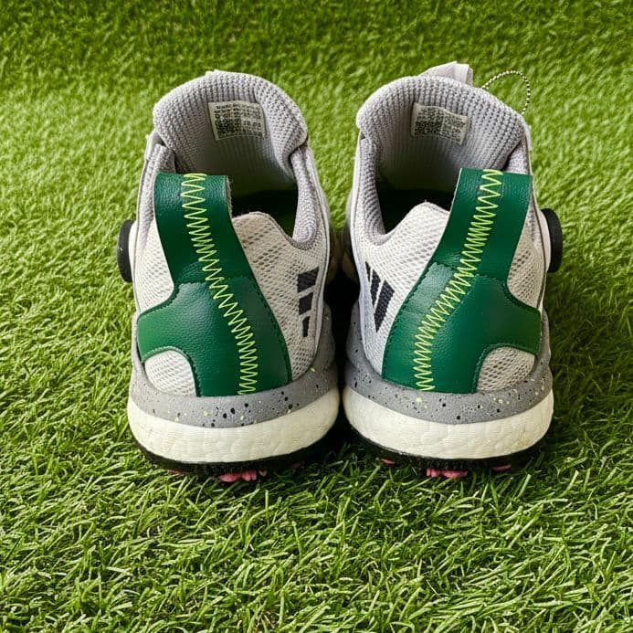 美品 adidas ゴルフシューズ コードカオス25 ボア