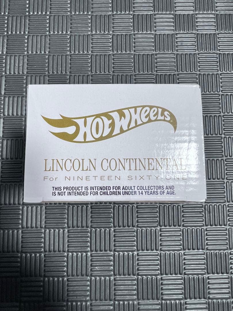 HW RLC Exclusive ’61 Lincoln Continental