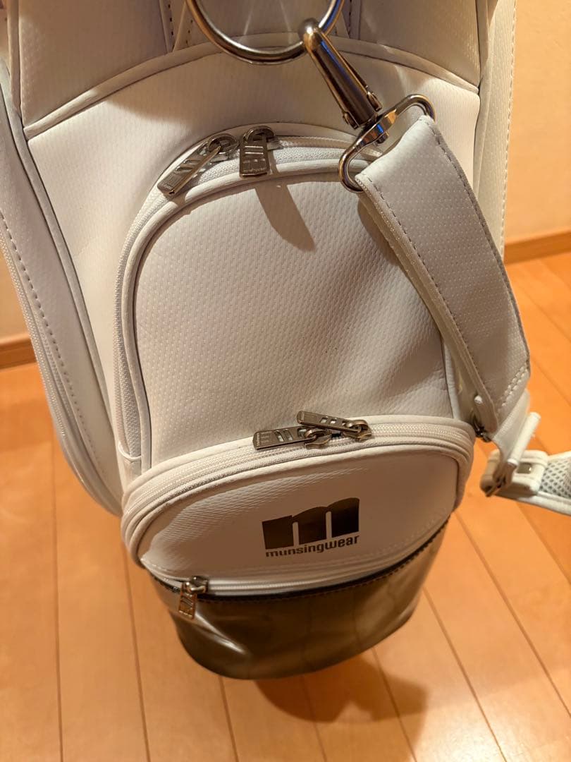 ゴルフ muningwear キャディバッグ ホワイト