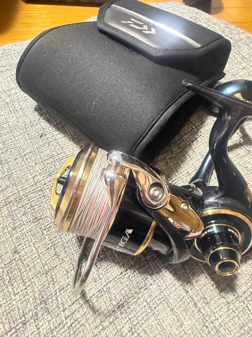 極上品20ソルティガ14000XHスピニングリール 巻き軽、ケース付き箱無し