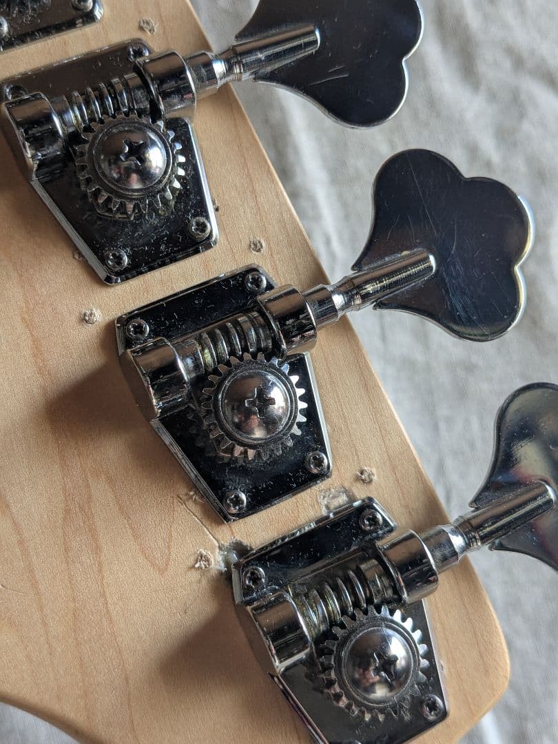 Bacchusフレットレスベース BJB-1R-FL サンバースト