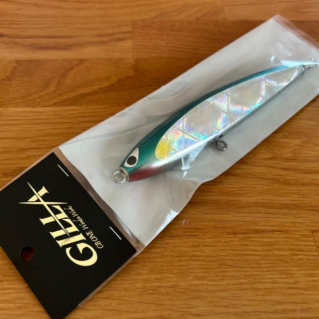 ひ*じ様 新品 CB ONE シービーワン GILLA ギラ160 ホログラム