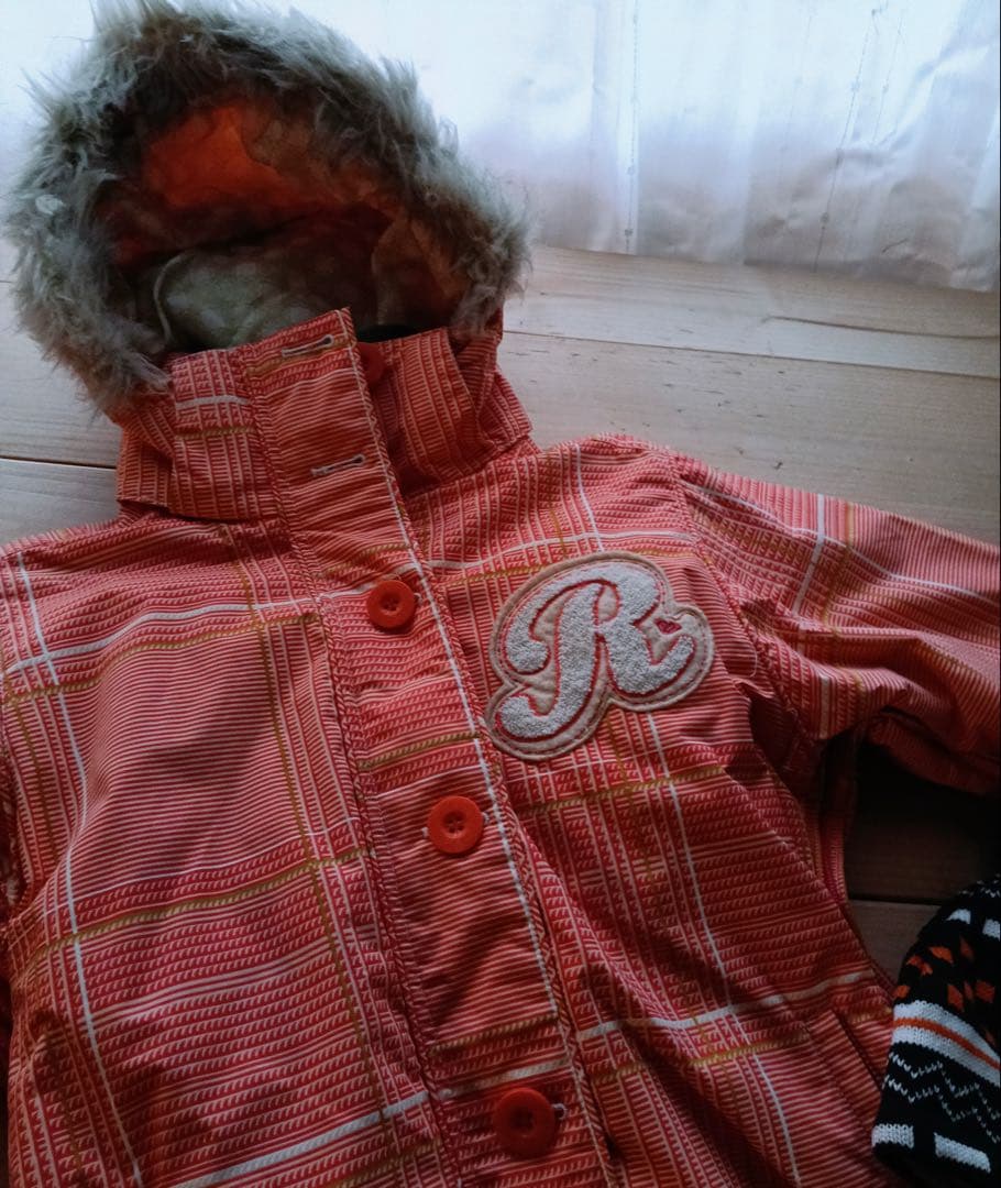 ROXYトップス＆ESTIVOサロペット【Ｍ〜L】上下セット＋ビーニー付き