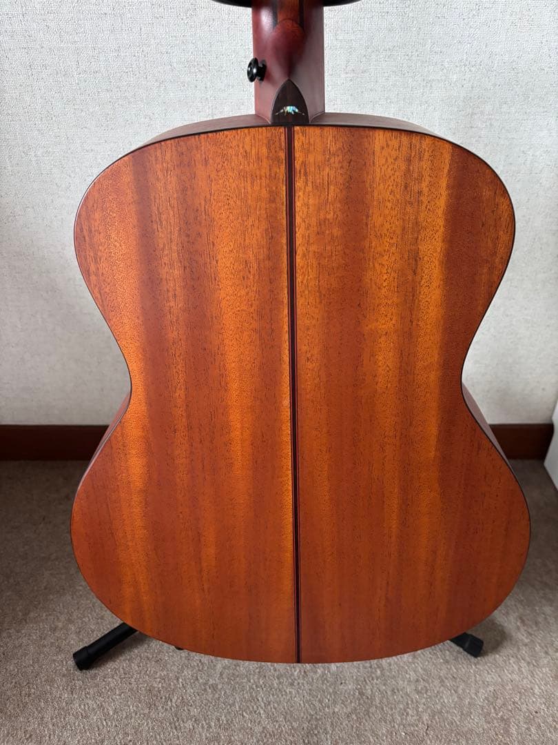 トップ単板 オールマホガニー　Bromo BAT2M トリプルオーサイズ