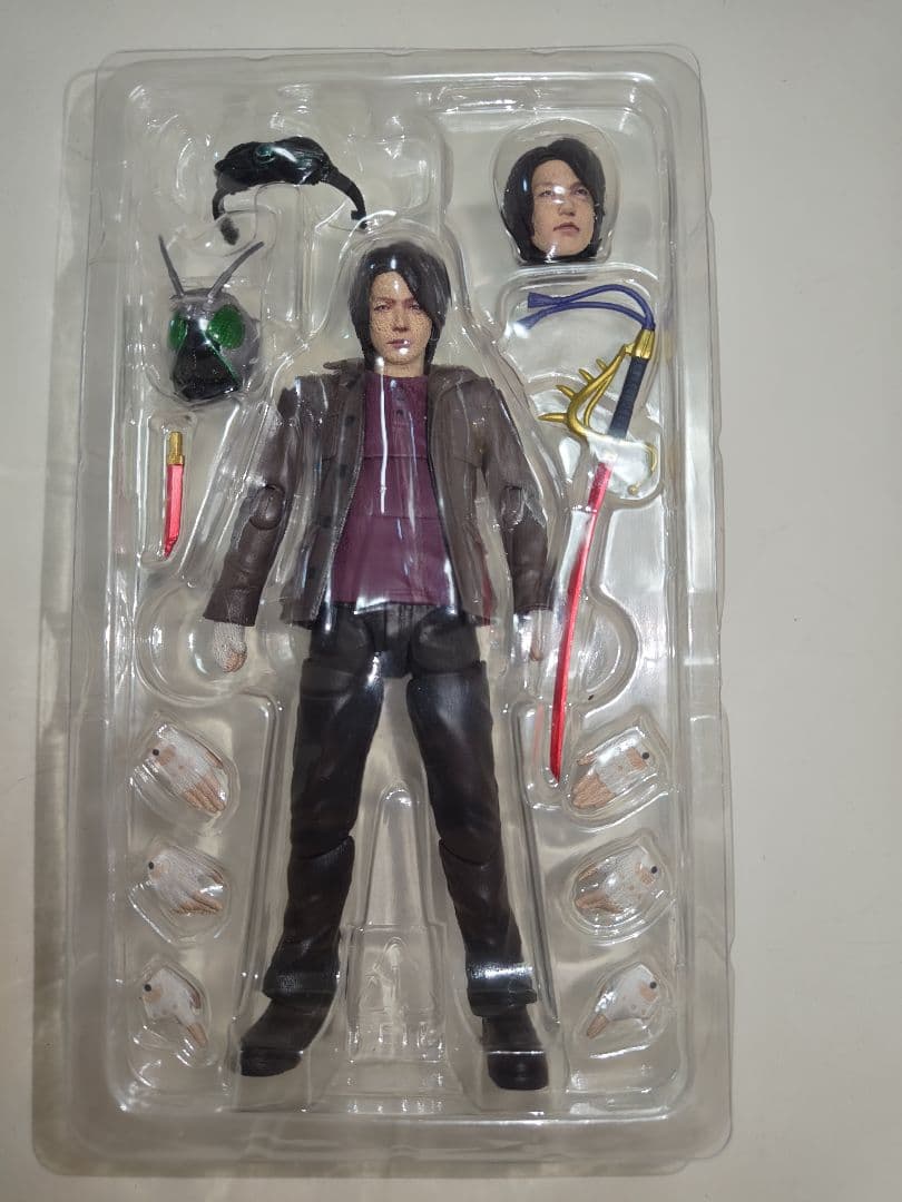 【改造品】S.H.Figuarts 仮面ライダーSHADOWMOON&秋月信彦