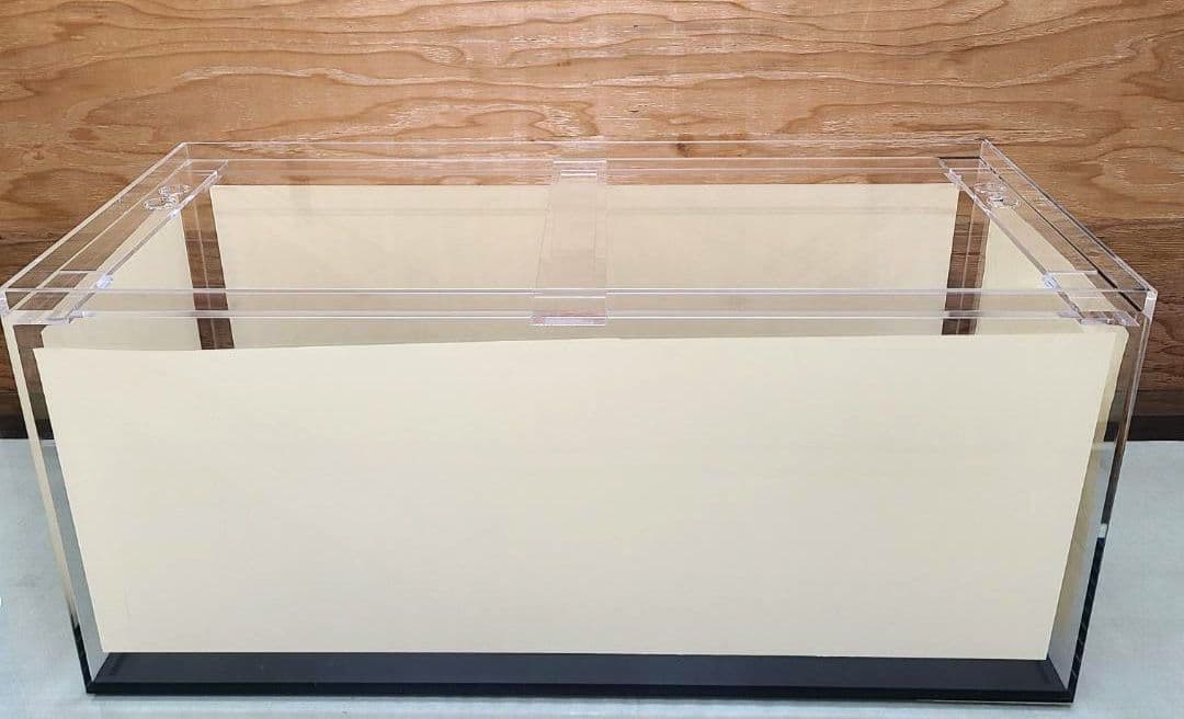 アクリル水槽　900×450×400 6\5（底板：黒艶なし）
