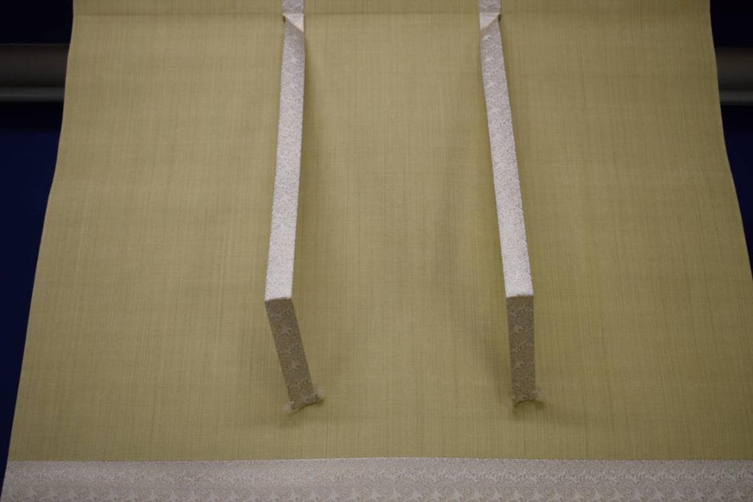 真作/松本一洋/扇面/山水松波図/金箔/布袋屋掛軸HI-347