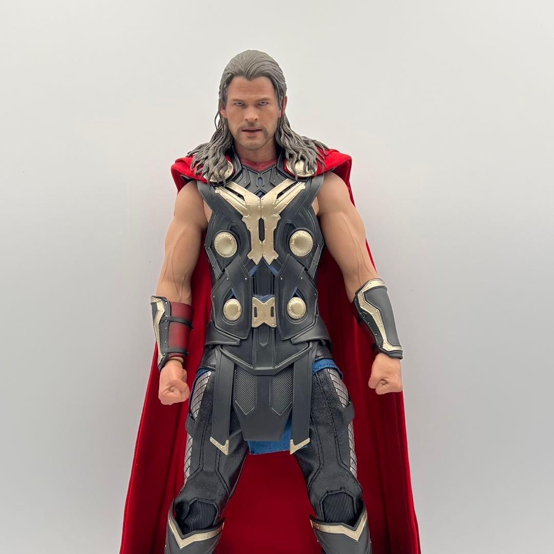 ホットトイズ　マイティーソー　ロキ　1/6　フィギュア　ライトアーマー　検