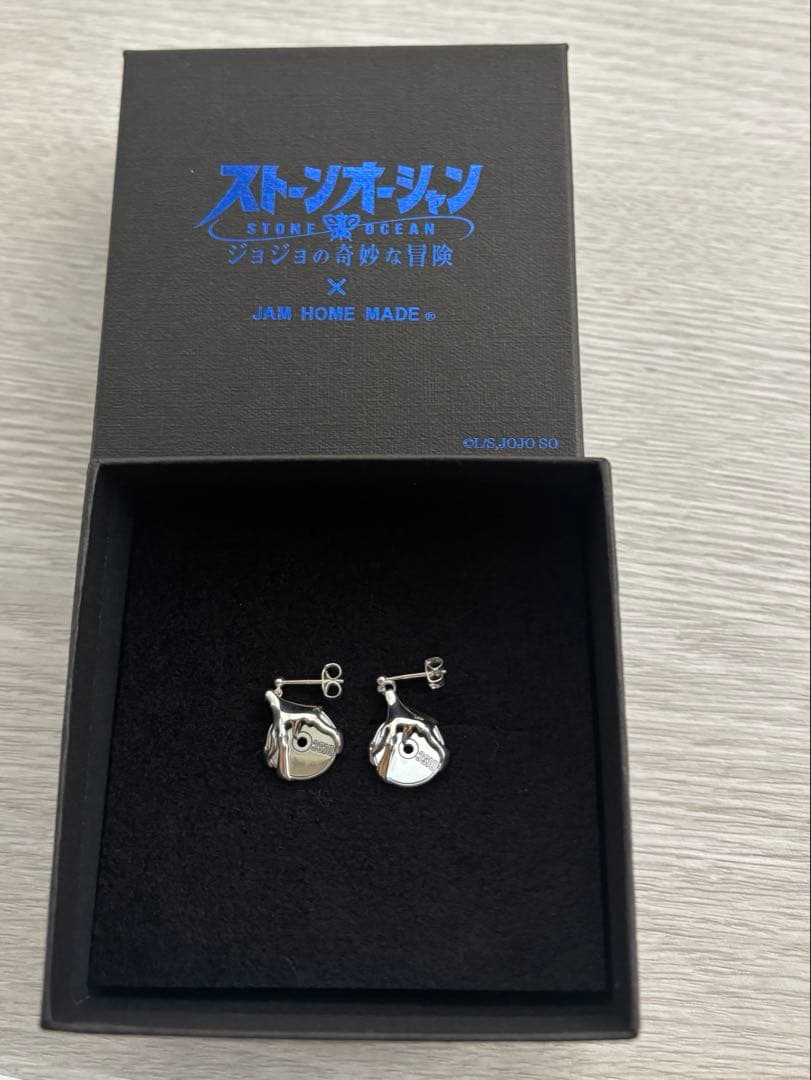 ジョジョの奇妙な冒険　ストーンオーシャン　ディスクピアス／F・F