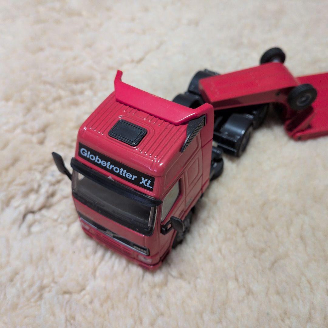 値下げ　ボルボ赤いGlobetrotter XLトレーラー、重機セット　箱なし
