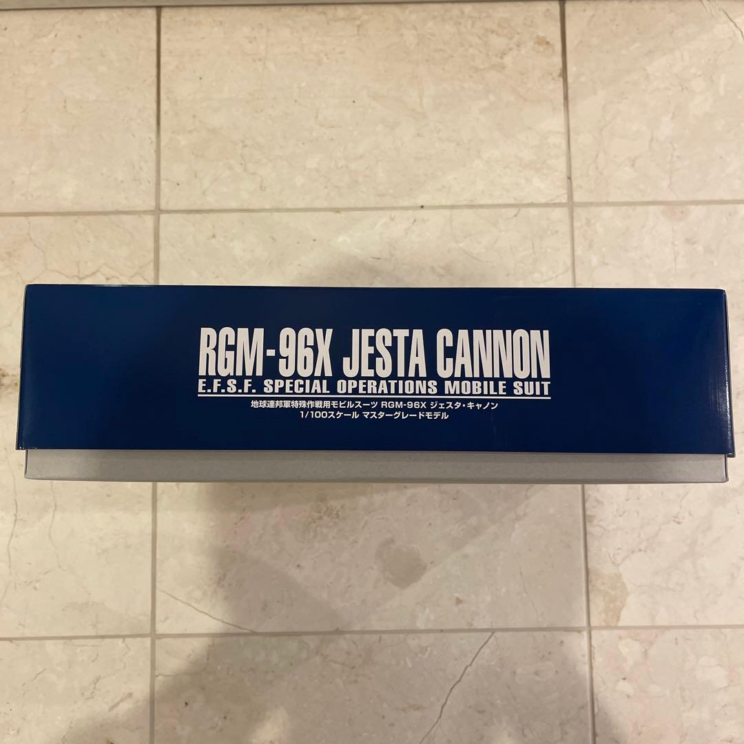 ①MG ジェスタ・キャノン ②ガンプラ LEDユニット２個セット 赤