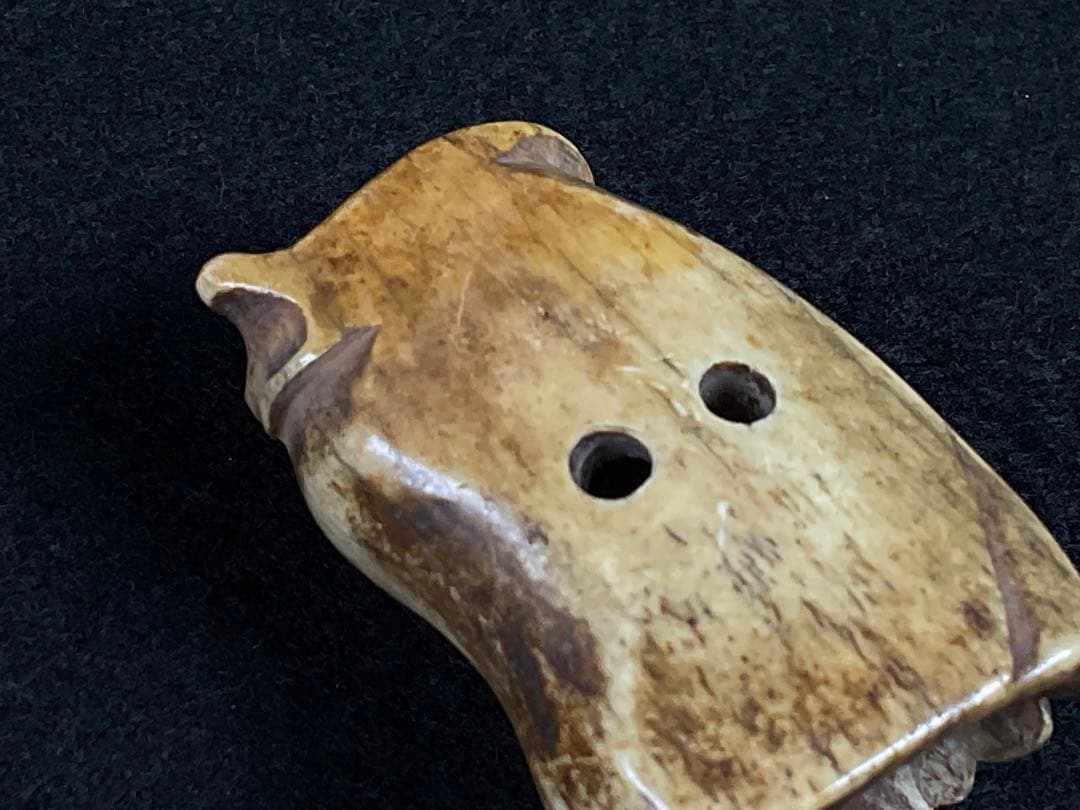 根付　提げ物　仏手柑・人物　２点　鹿角　彫刻