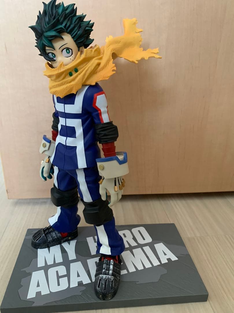 僕のヒーローアカデミア　フィギュア（デク、爆豪、オールマイト）