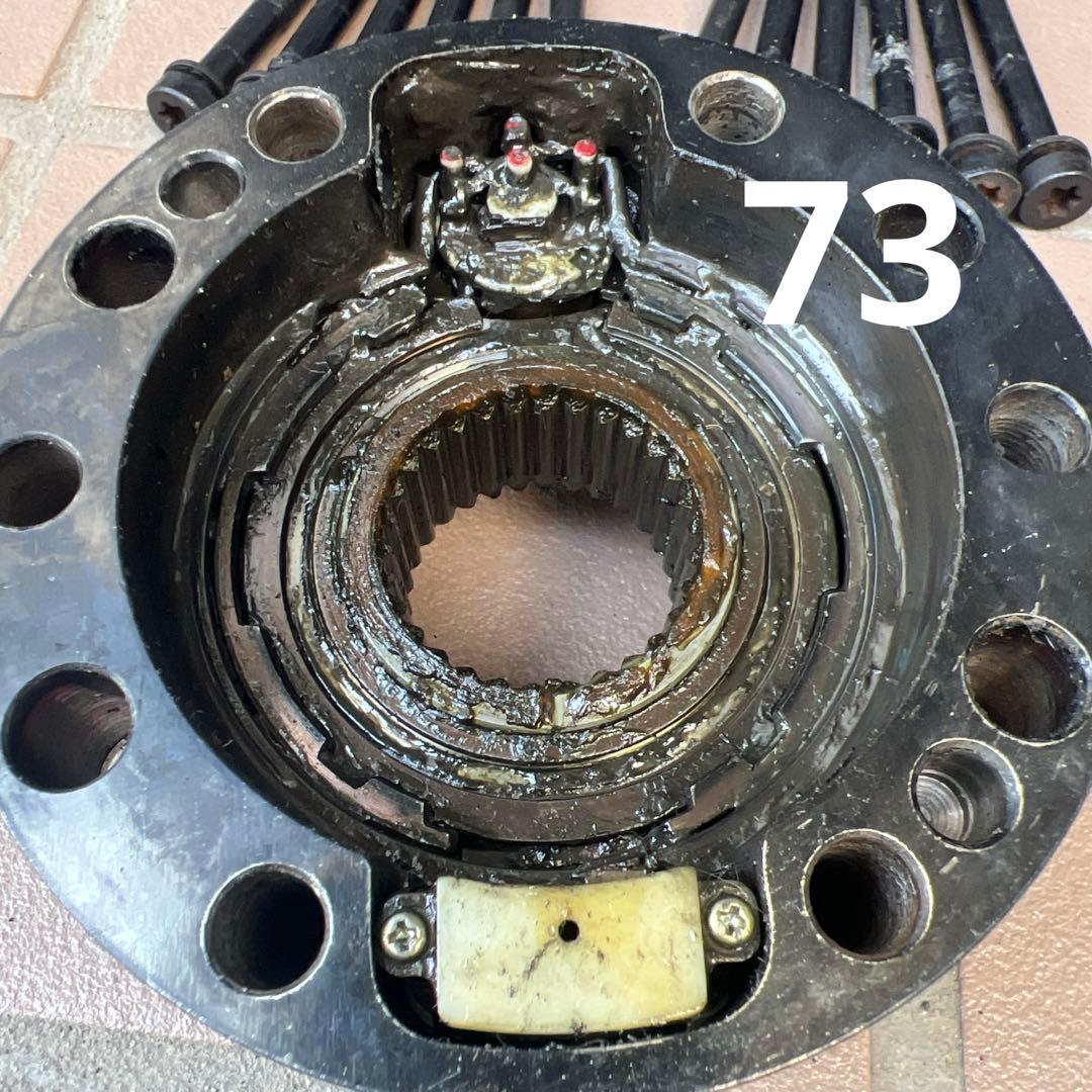 パワーロッキングハブ　難あり中古品 78プラド 73ランクル用