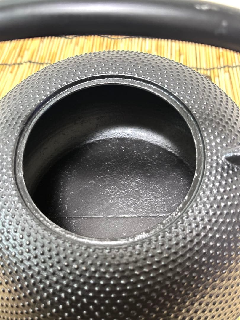 南部盛榮堂造１８型アラレ　南部岩鋳造　鉄瓶台セット　maisonnnn様売約済み