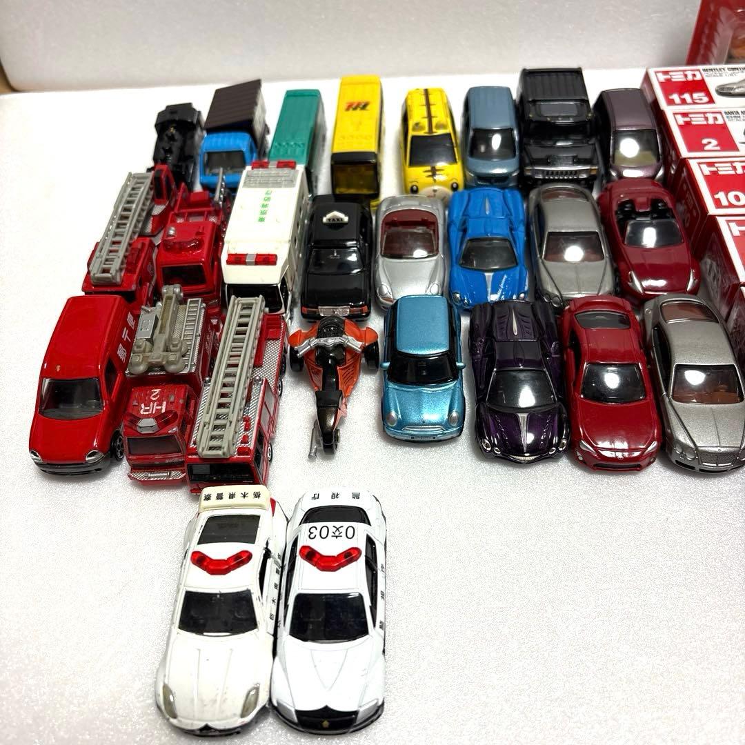 トミカ ミニカーセット 60台