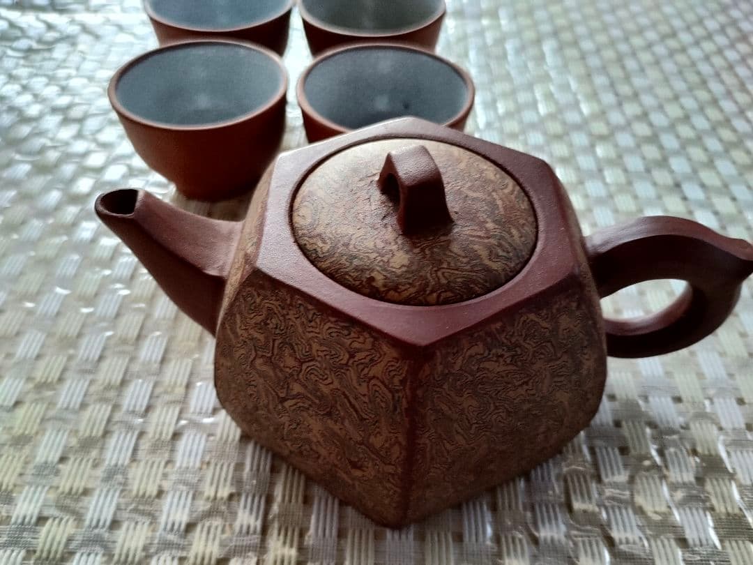 ●中国宜興 紫砂 急須＋湯呑4客セット 漢詩刻字 彫刻装飾 共箱付中国茶器紫砂壺