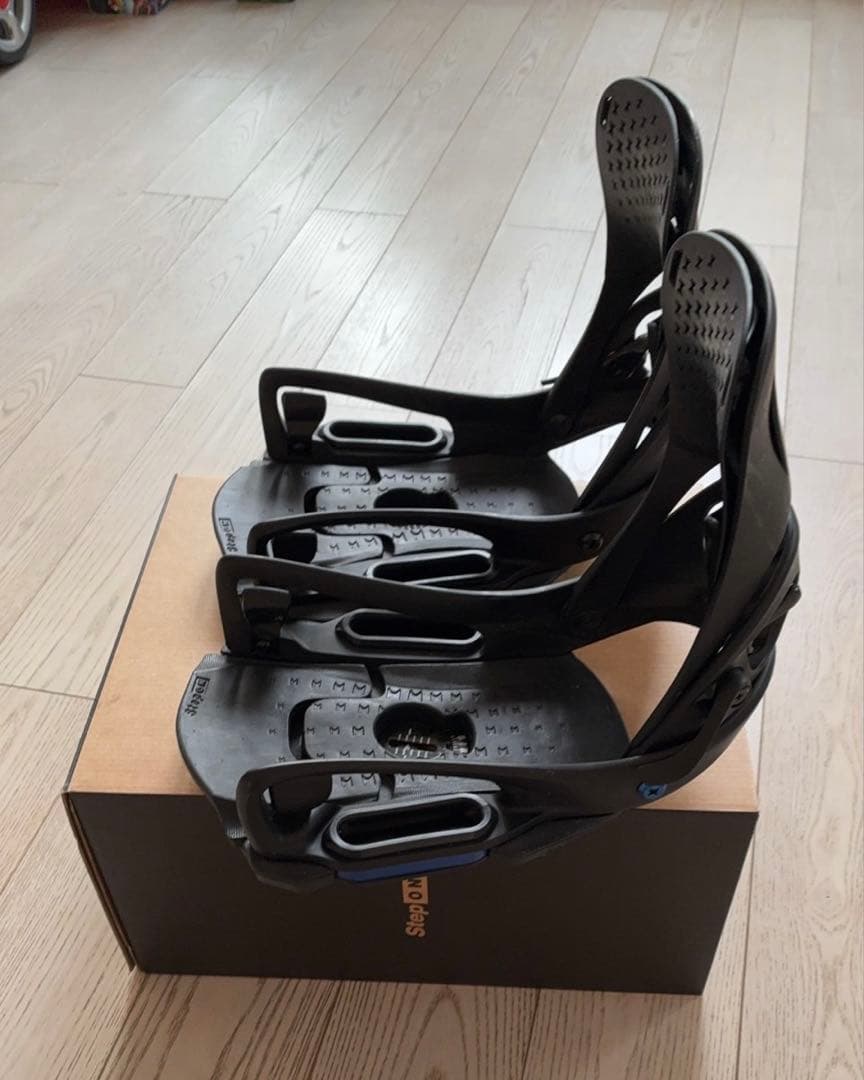 BURTON バートン M ステップオン ジェネシス EST バインディング