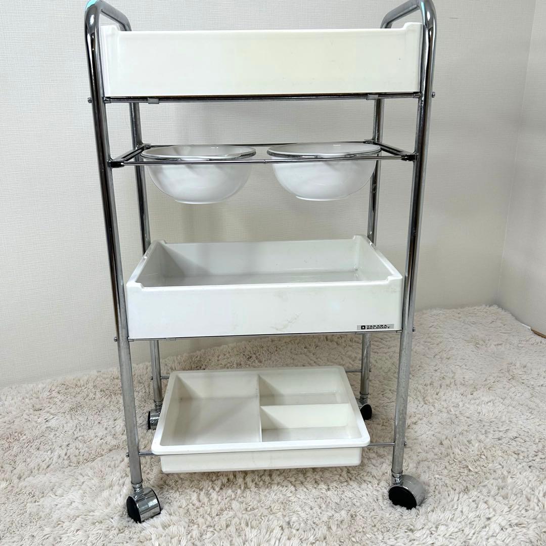 タカラベルモント サロンワゴン 4段 キャスター 美容室 カート 美容ワゴン 白