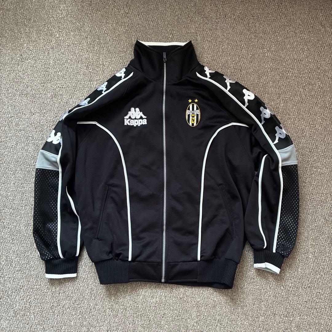 Juventus ジャケット ブラック　ユベントス　トラックジャケット 短丈